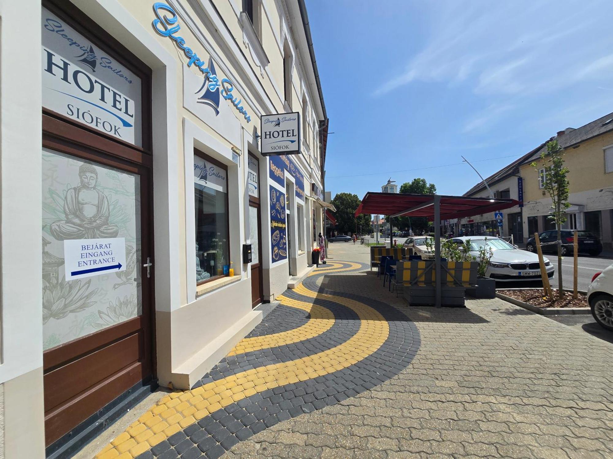 Sleeping Sailor Boutique Hotel Siófok Exterior foto